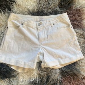 SOHO white jean shorts!